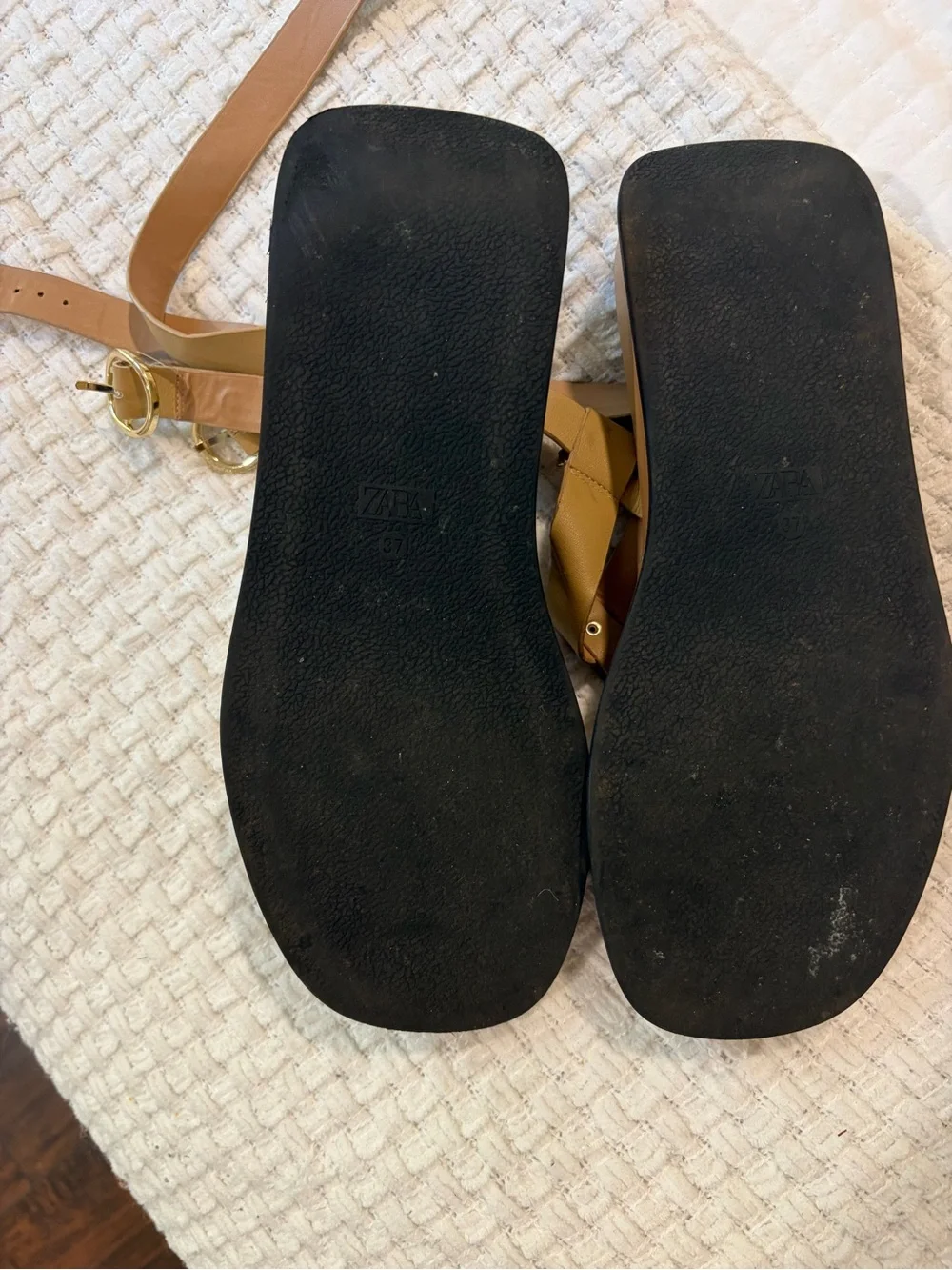 Zara Tan Leather Platform Sandals with Gold Ring Detail - Picture 6 of 9
